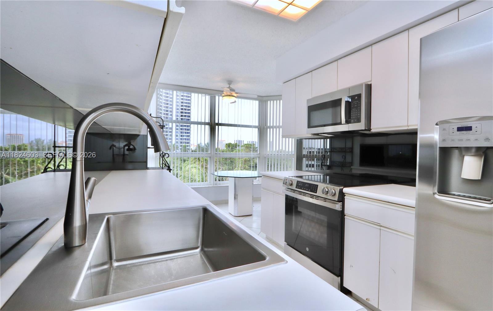3530 Mystic Pointe Dr #506, Aventura FL 33180