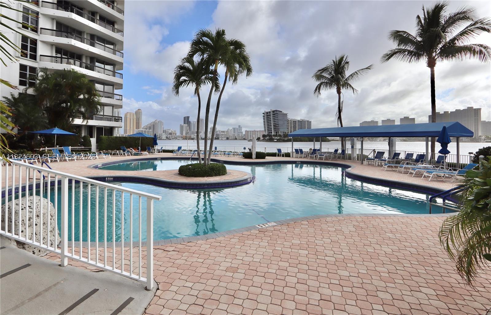3530 Mystic Pointe Dr #506, Aventura FL 33180
