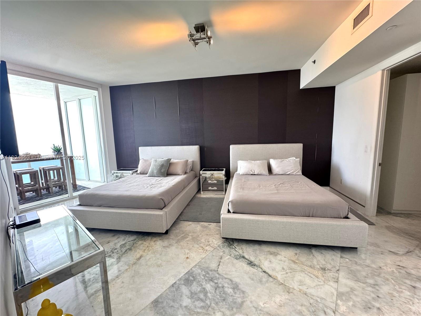 16001 Collins Ave #2403, Sunny Isles Beach FL 33160