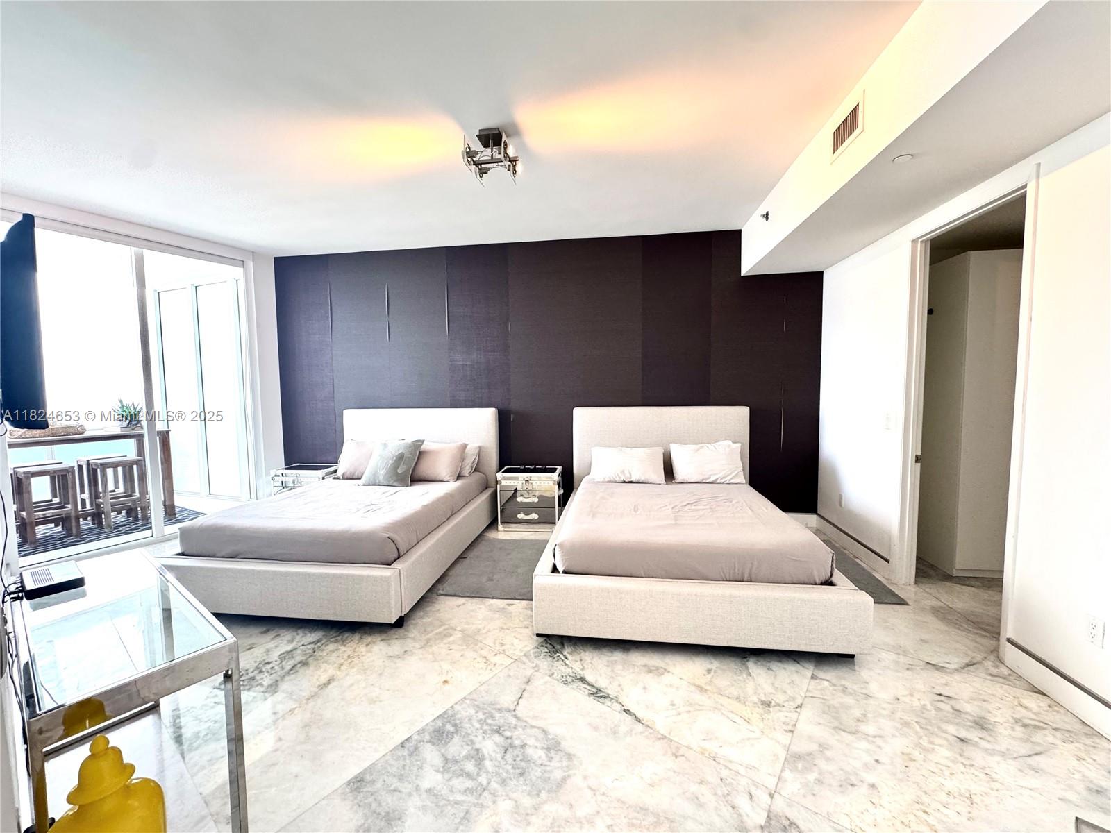 16001 Collins Ave #2403, Sunny Isles Beach FL 33160