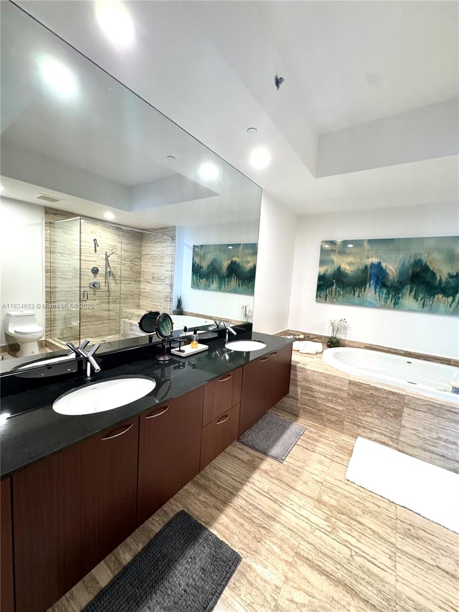 16001 Collins Ave #2403, Sunny Isles Beach FL 33160