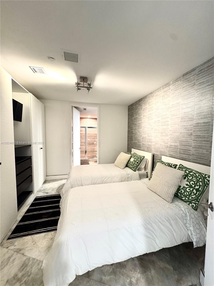 16001 Collins Ave #2403, Sunny Isles Beach FL 33160
