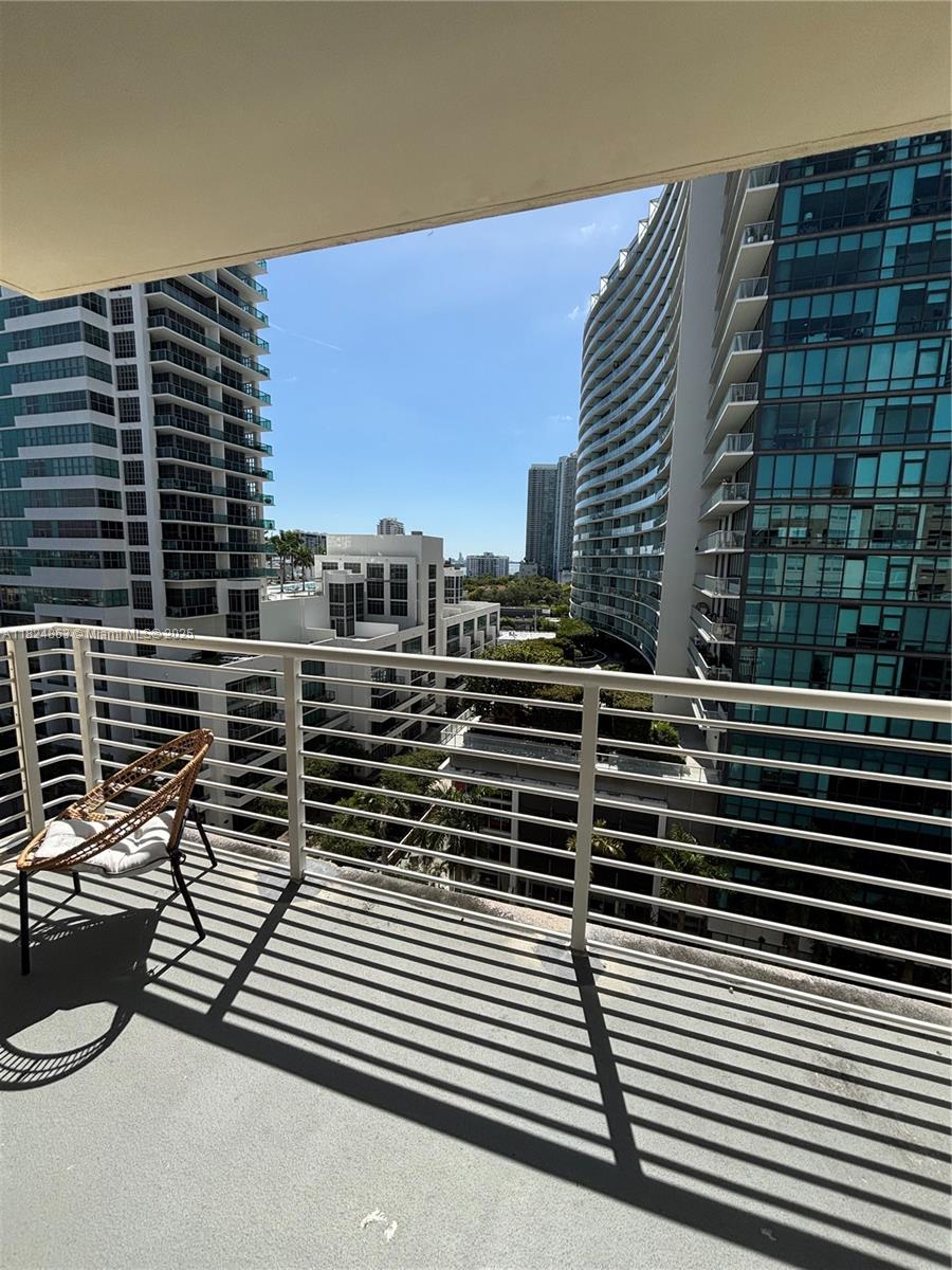 3250 NE 1st Ave #918, Miami FL 33137