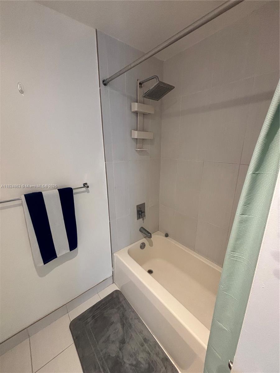 3250 NE 1st Ave #918, Miami FL 33137