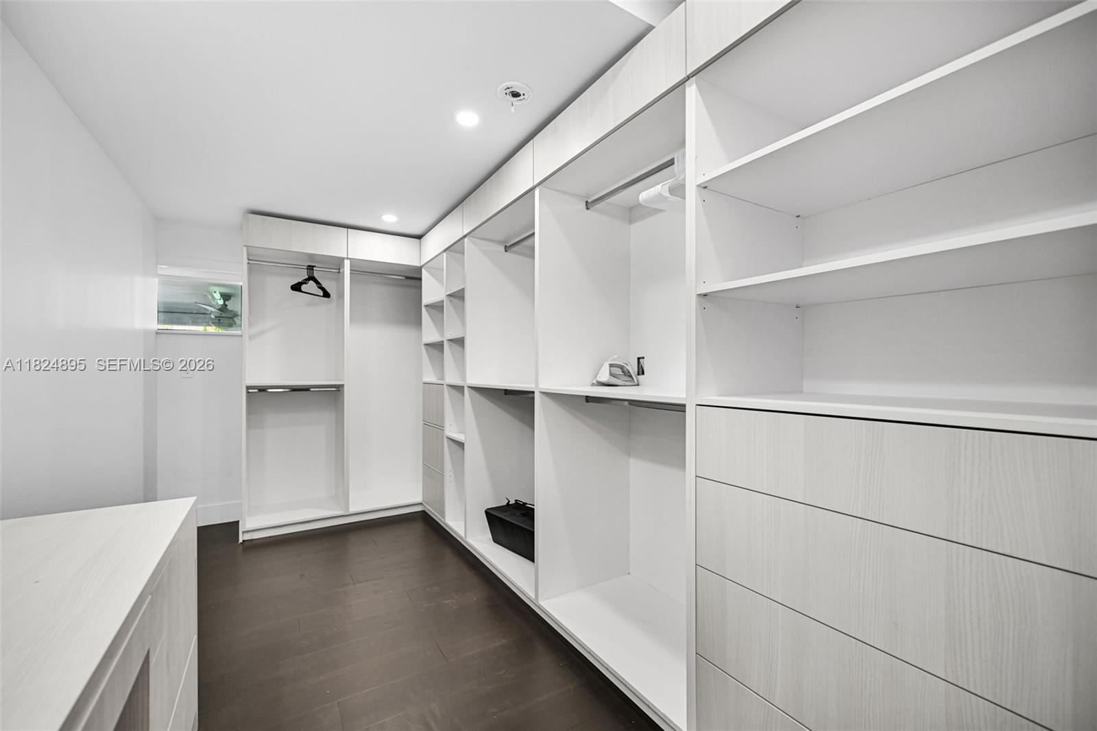 150 NE 50 #A, Miami FL 33137