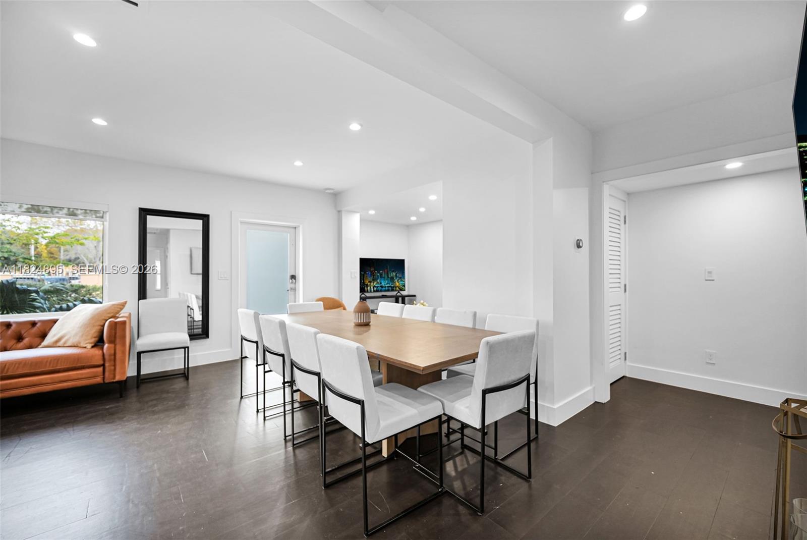 150 NE 50 #A, Miami FL 33137