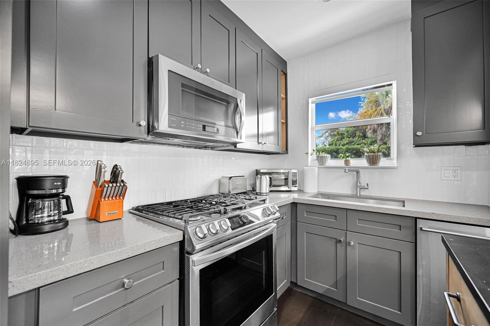 150 NE 50 #A, Miami FL 33137
