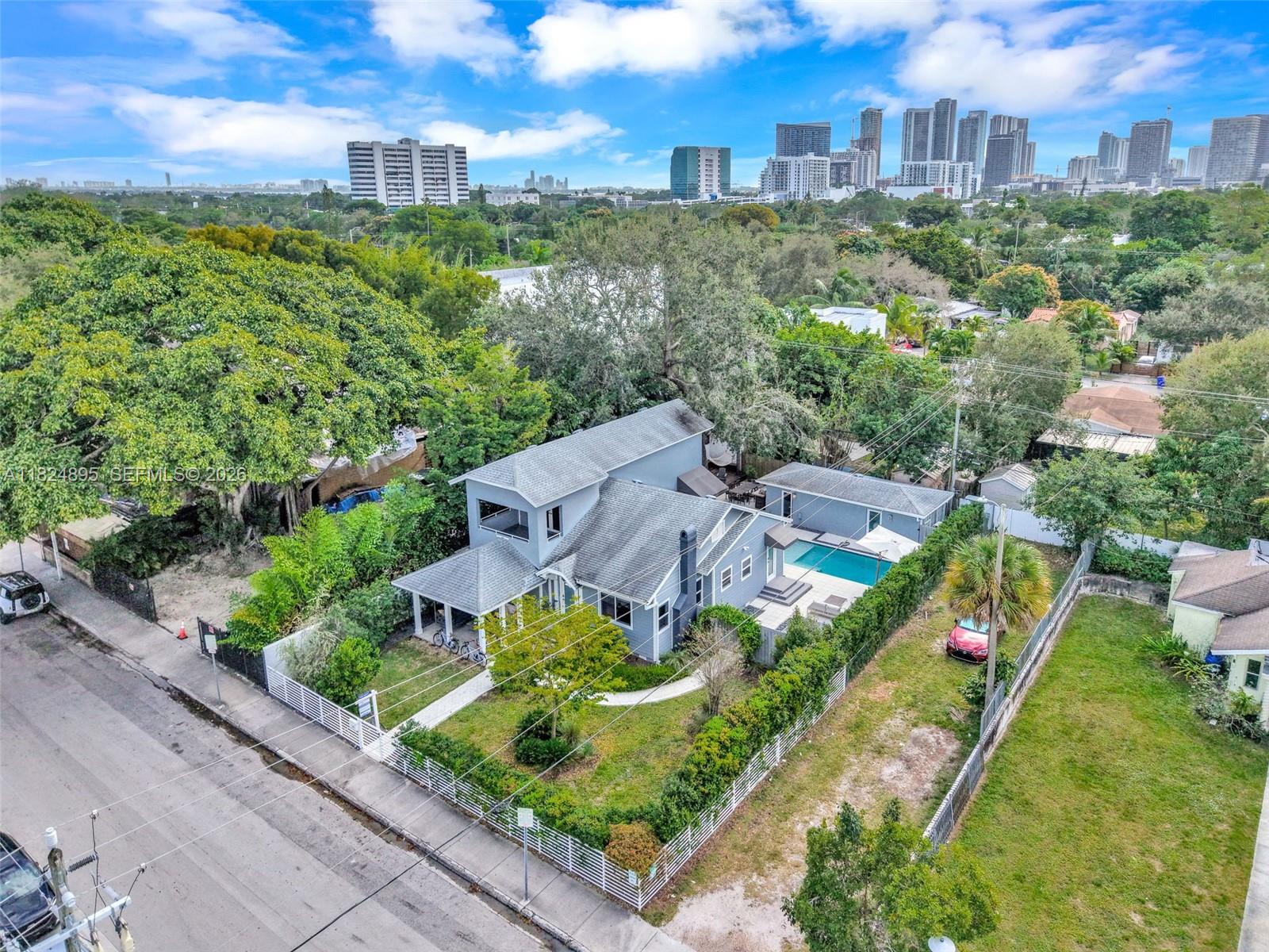 150 NE 50 #A, Miami FL 33137
