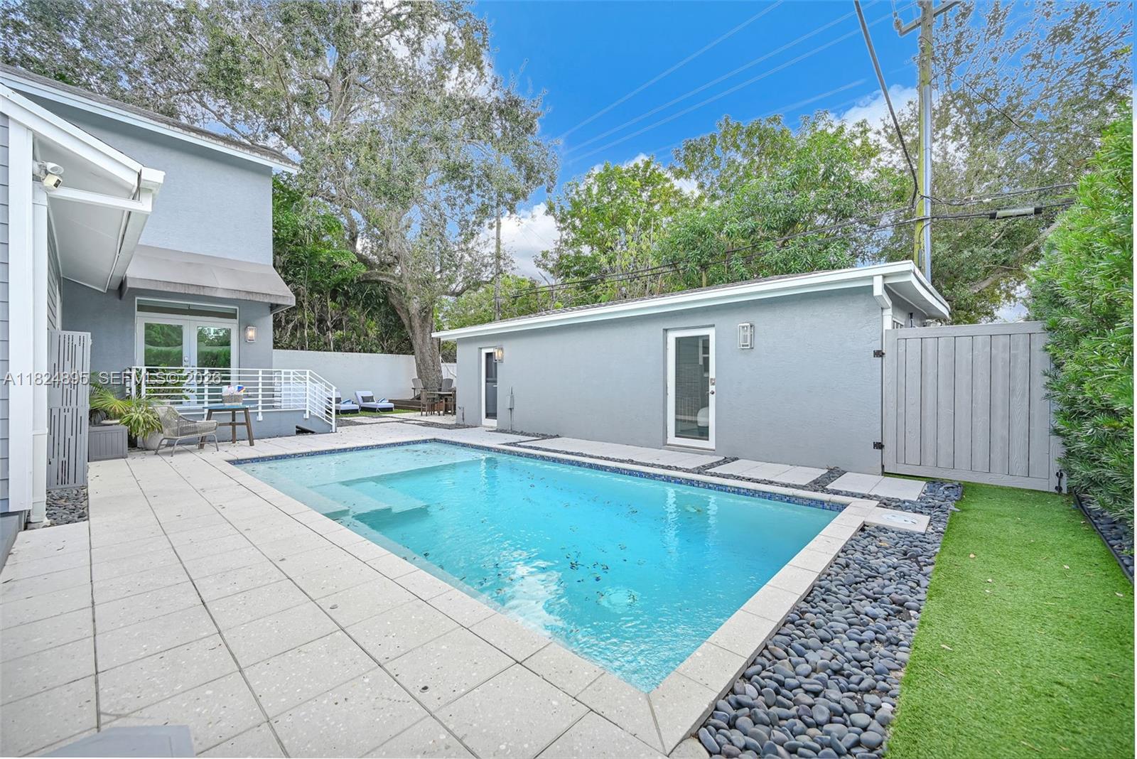 150 NE 50 #A, Miami FL 33137