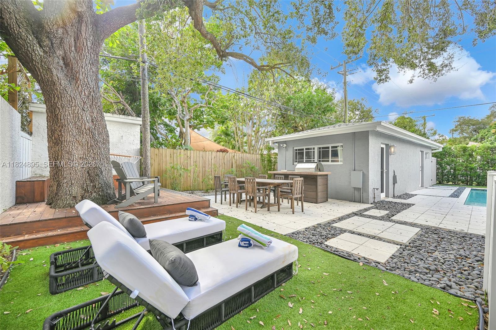 150 NE 50 #A, Miami FL 33137