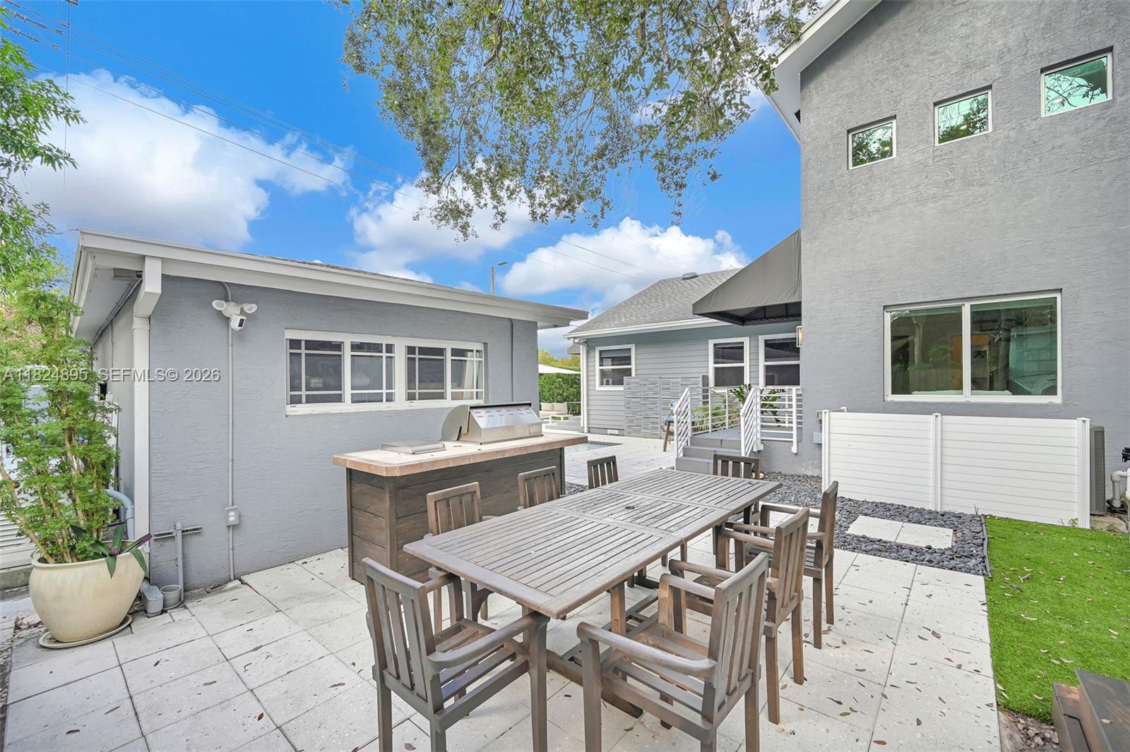 150 NE 50 #A, Miami FL 33137