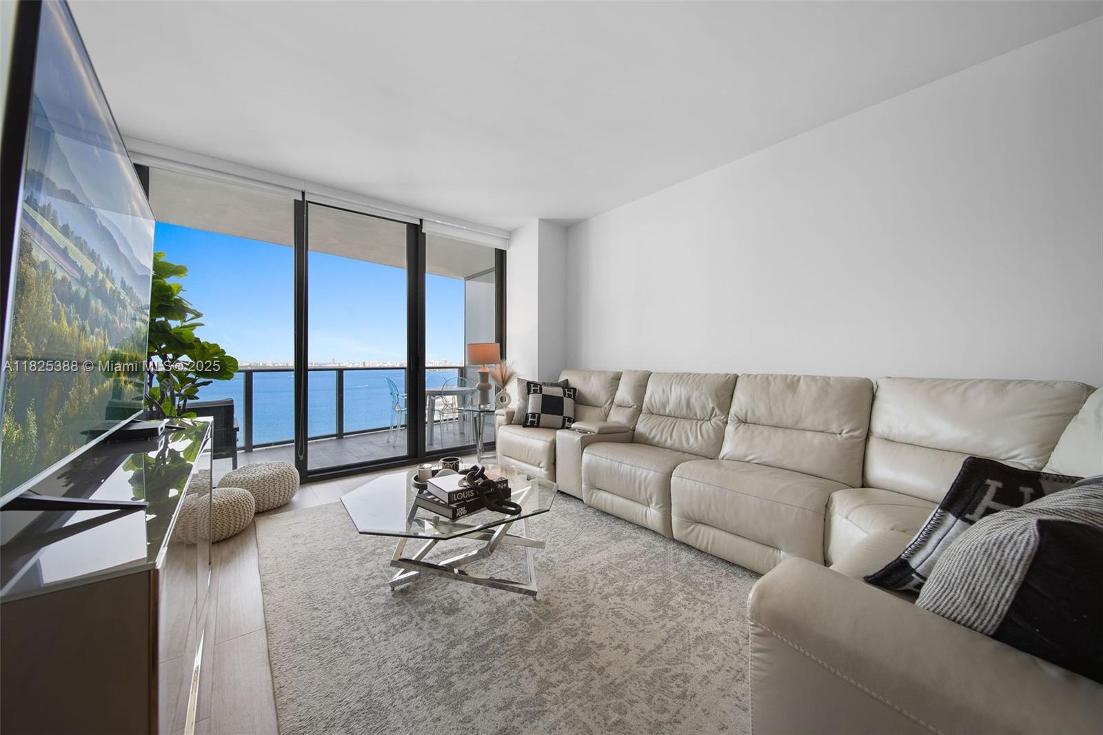 460 NE 28th street #2407, Miami FL 33137