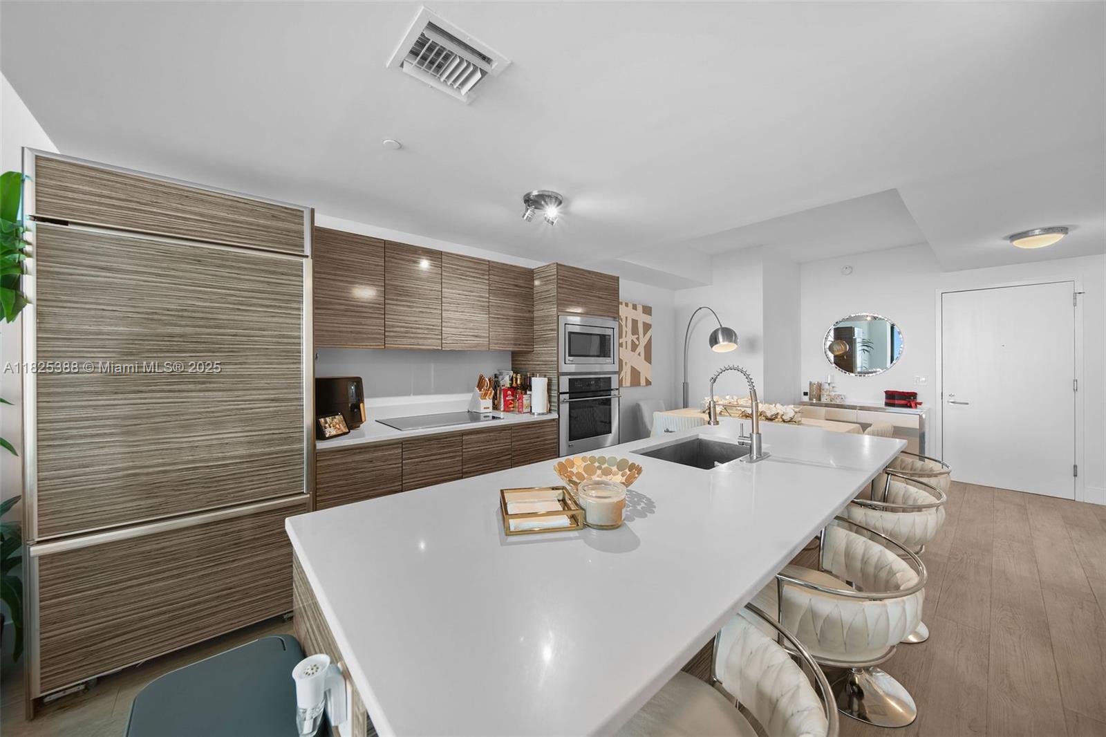 460 NE 28th street #2407, Miami FL 33137