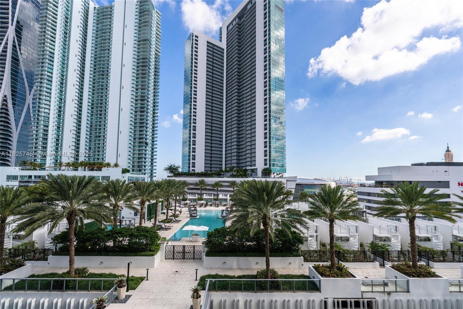 851 NE 1st Ave #907, Miami FL 33132