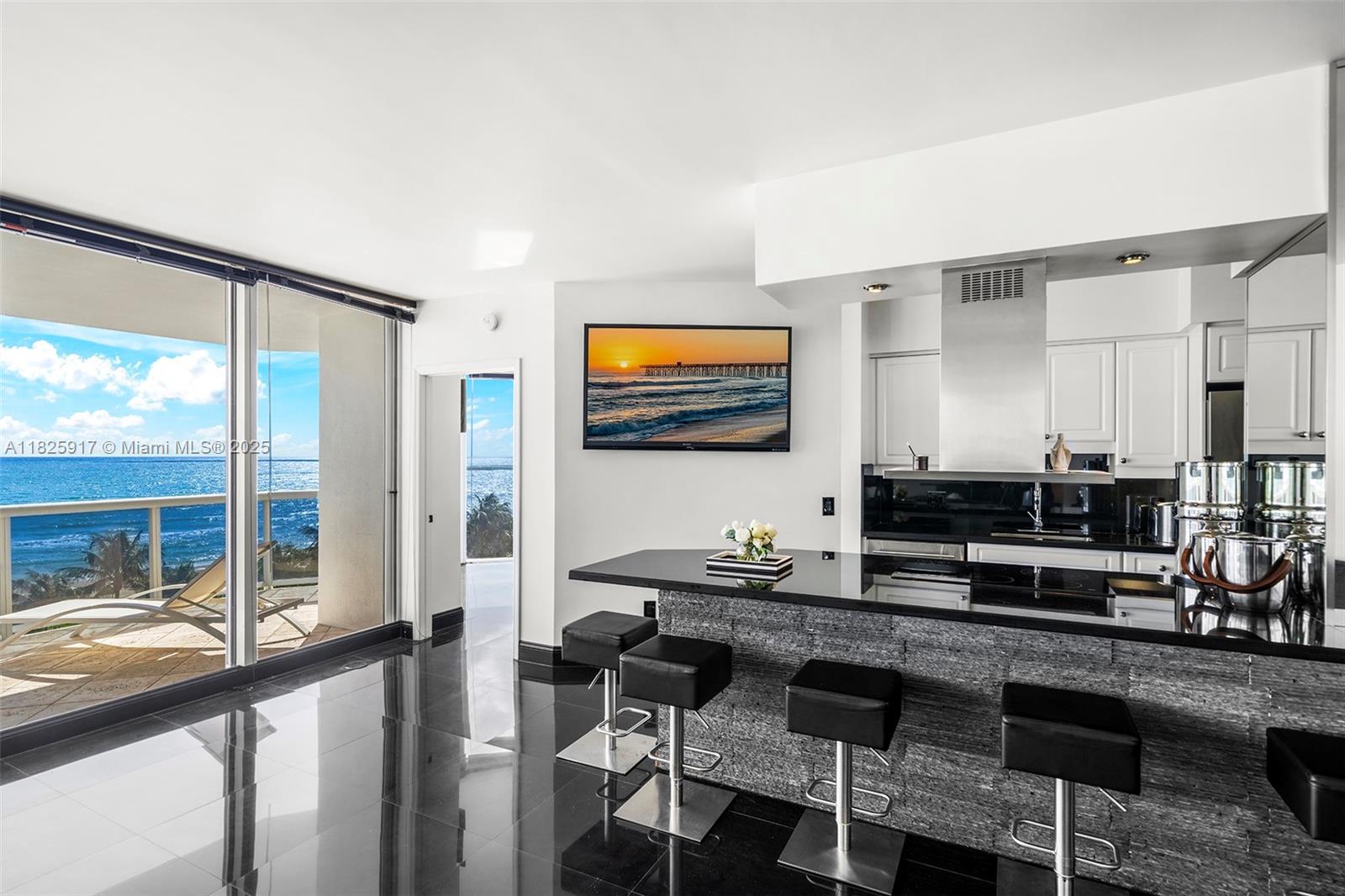 4779 Collins Ave #702, Miami Beach FL 33140