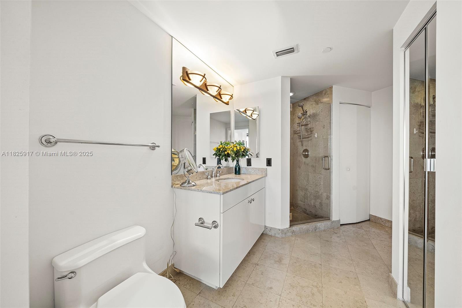 4779 Collins Ave #702, Miami Beach FL 33140