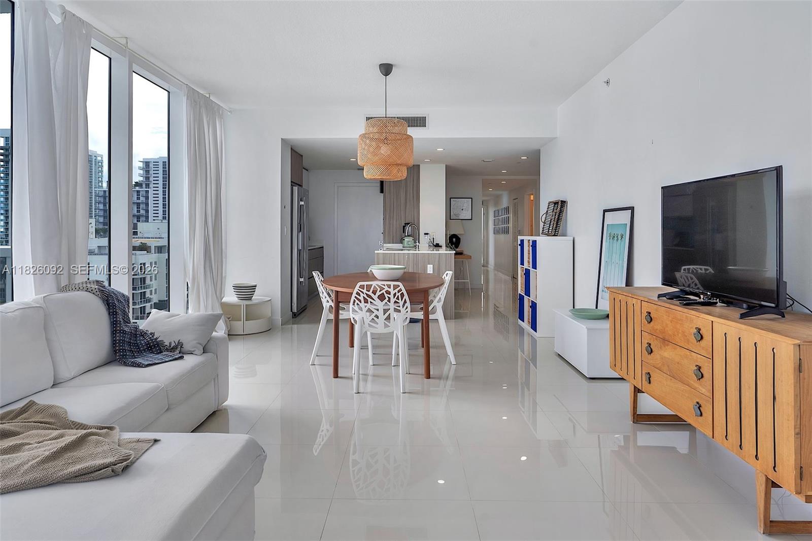 600 NE 27th St #1105, Miami FL 33137