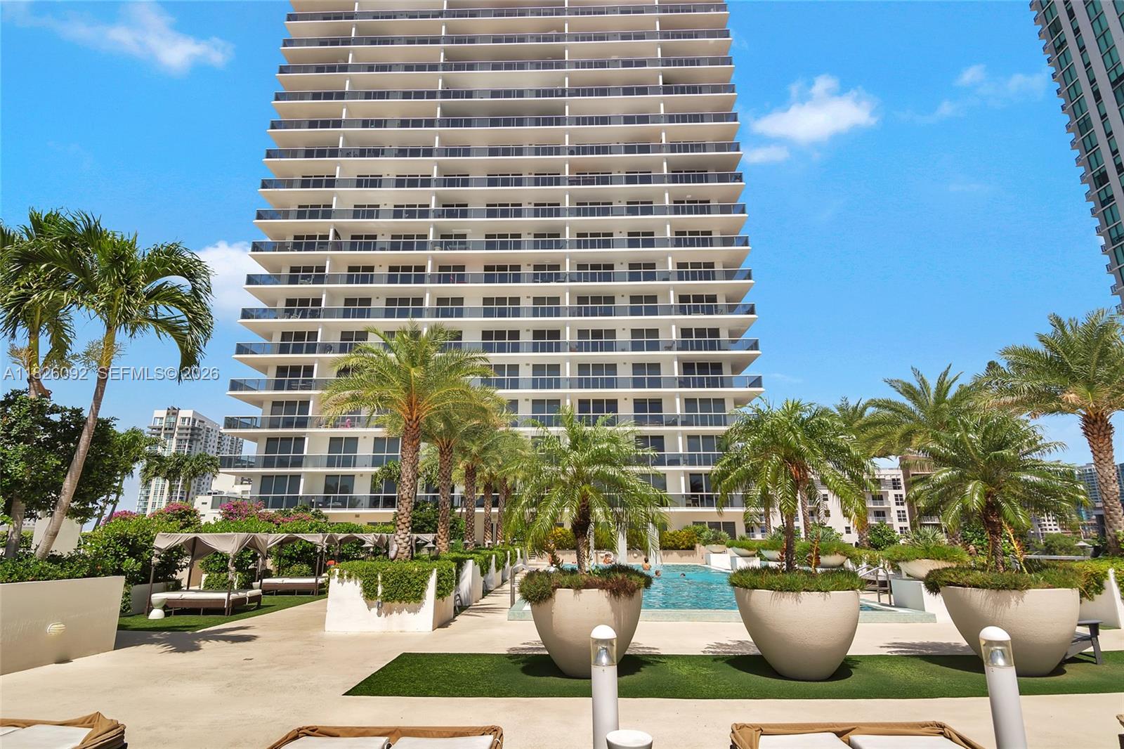 600 NE 27th St #1105, Miami FL 33137