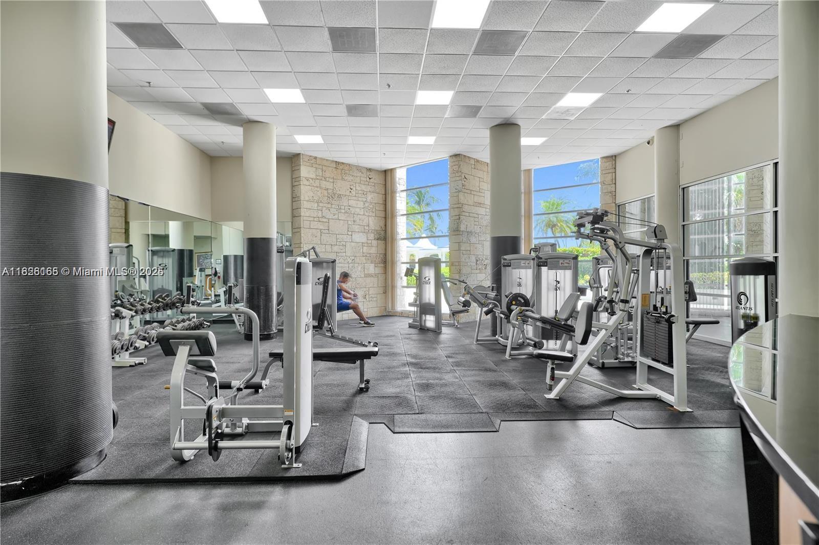 5151 Collins Ave #535, Miami Beach FL 33140