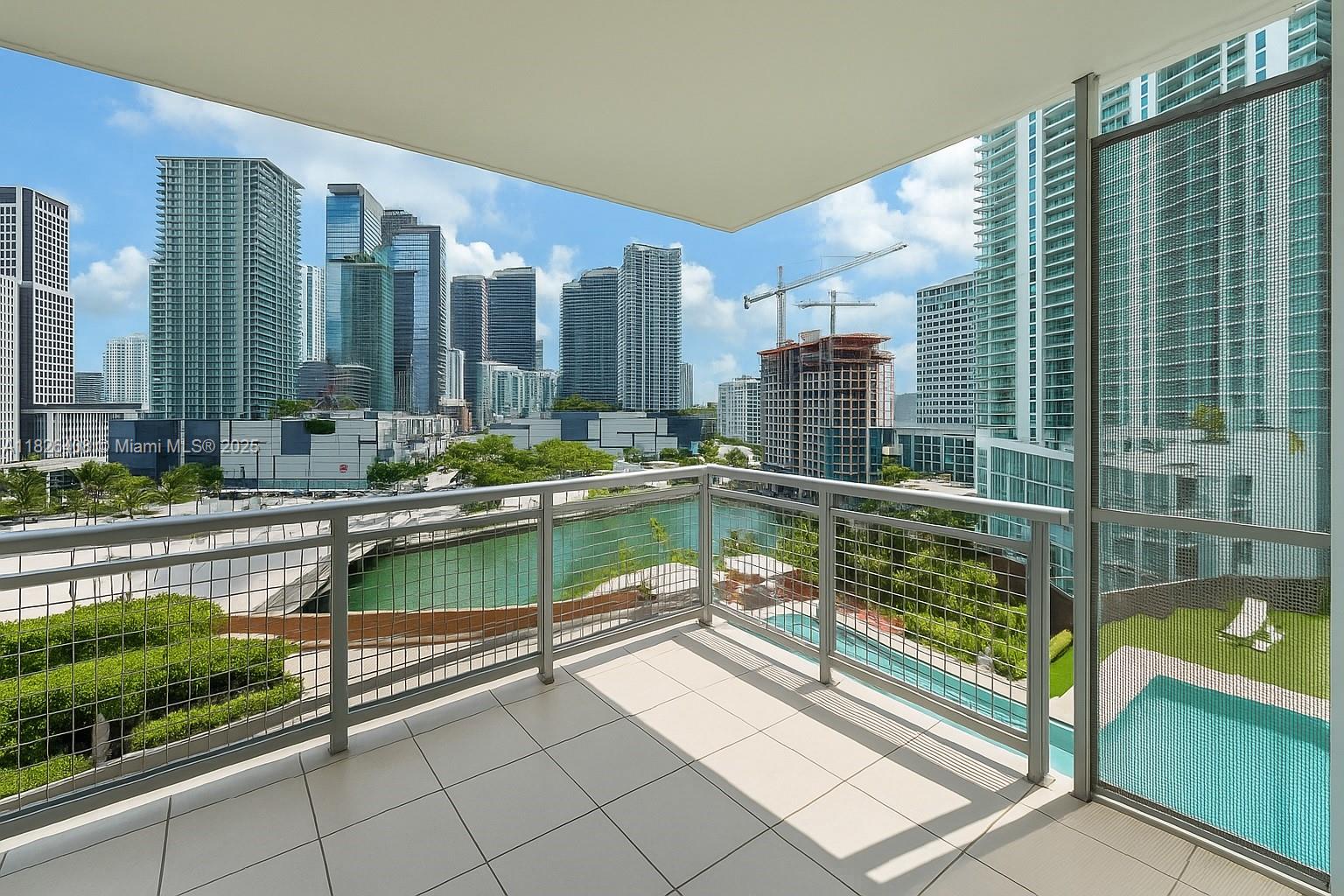 350 S Miami Ave #1206, Miami FL 33130