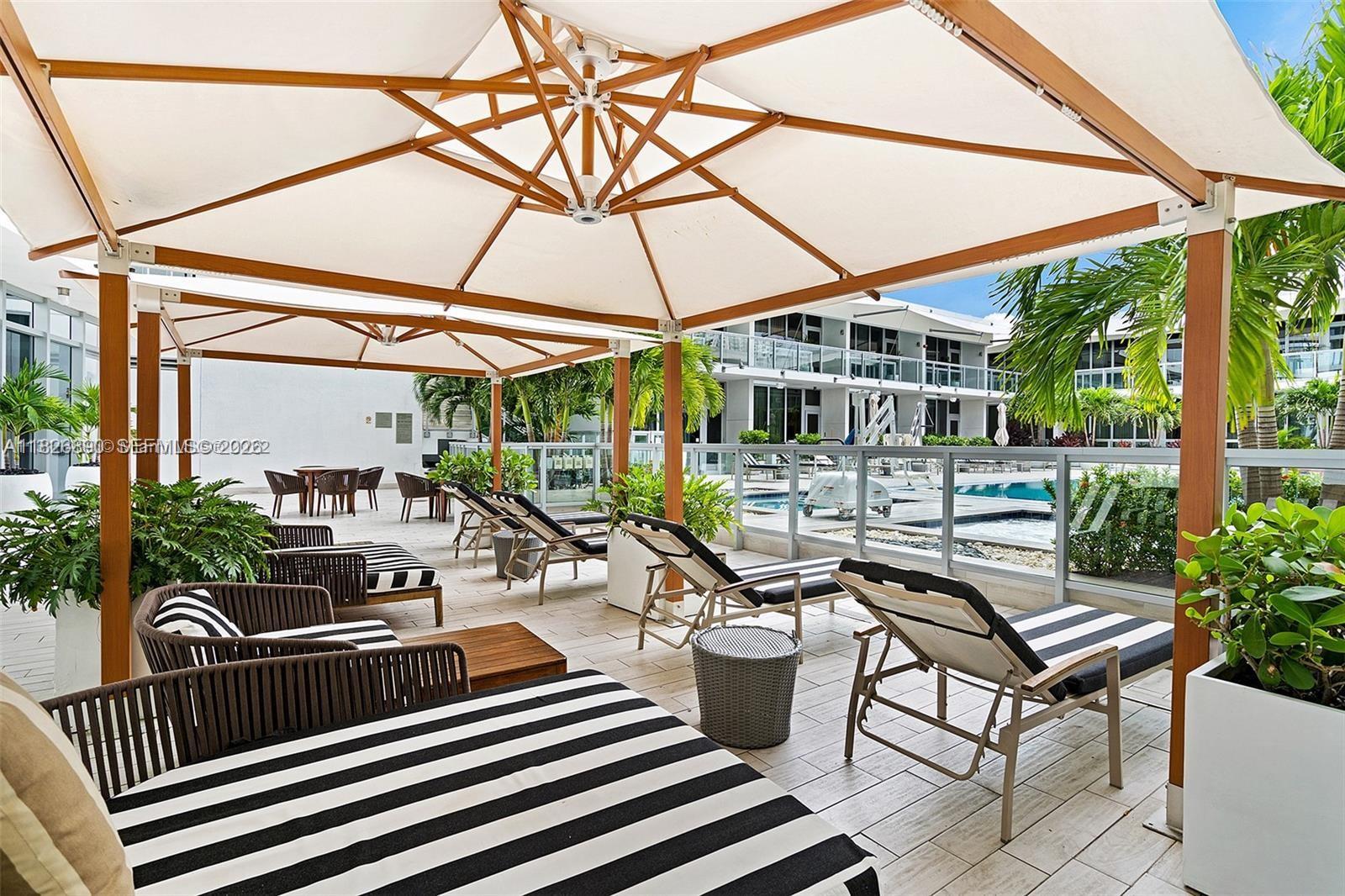 1100 Biscayne Blvd #4305, Miami FL 33132