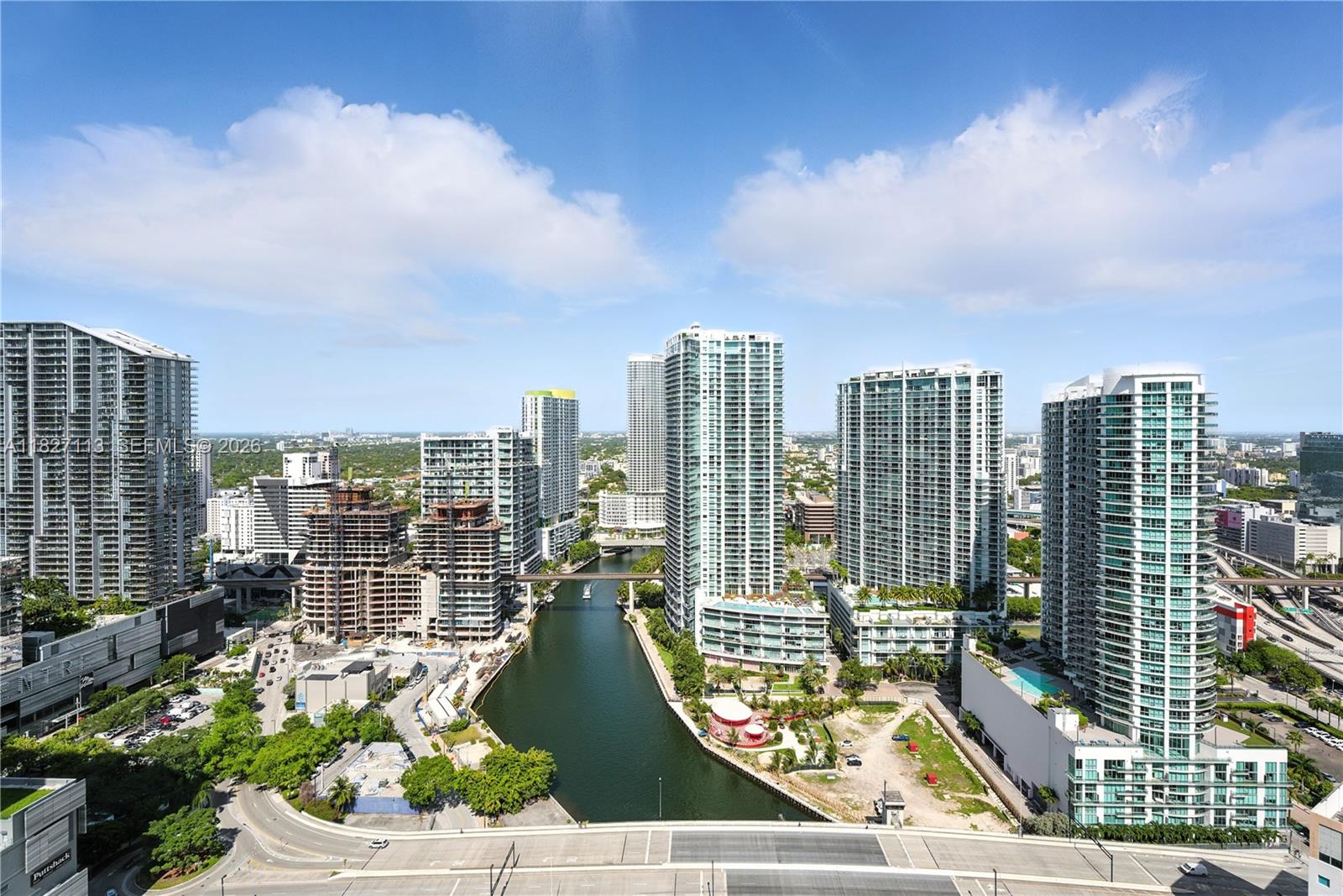 31 SE 5th St #4021, Miami FL 33131