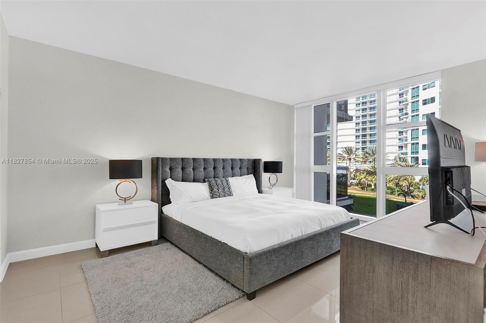 10275 Collins Ave #406, Bal Harbour FL 33154