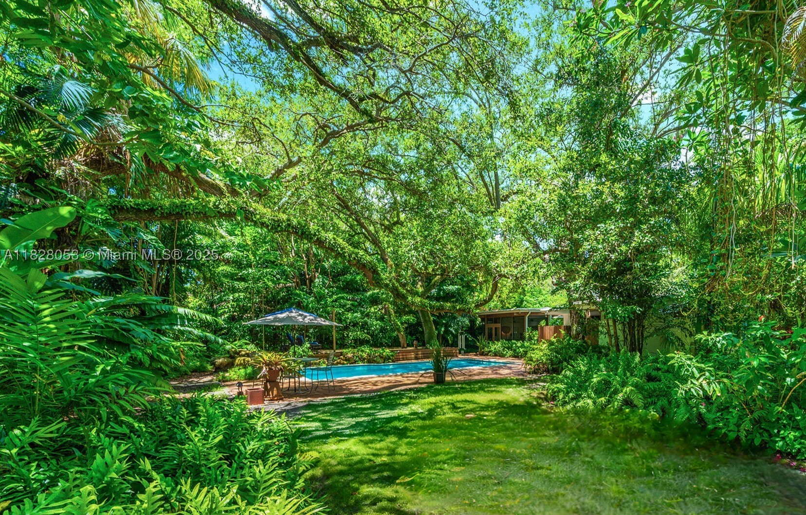 3540 N Moorings Way, Miami FL 33133