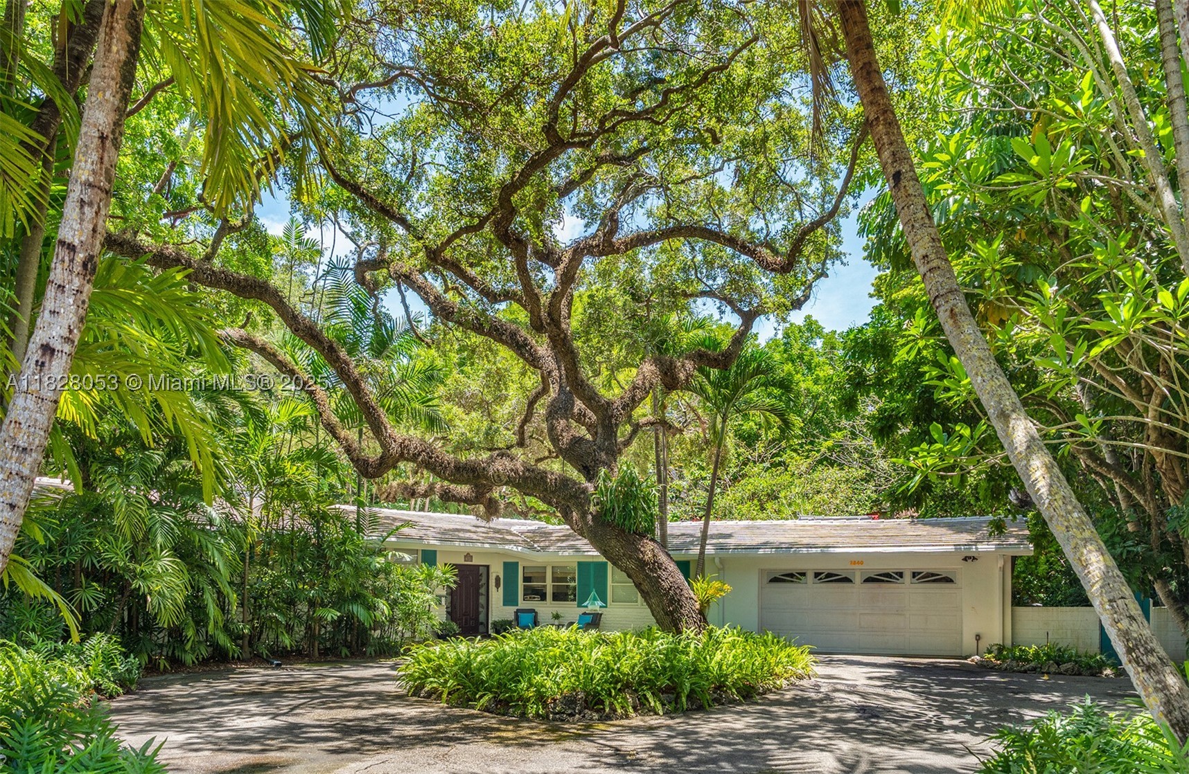 3540 N Moorings Way, Miami FL 33133