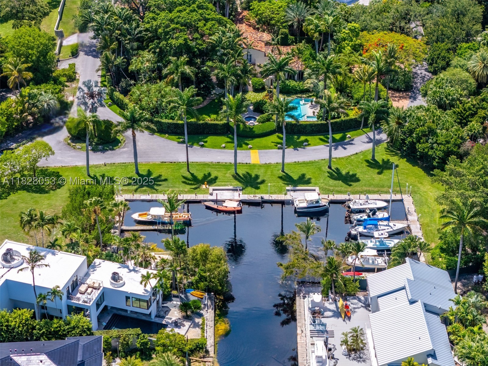 3540 N Moorings Way, Miami FL 33133