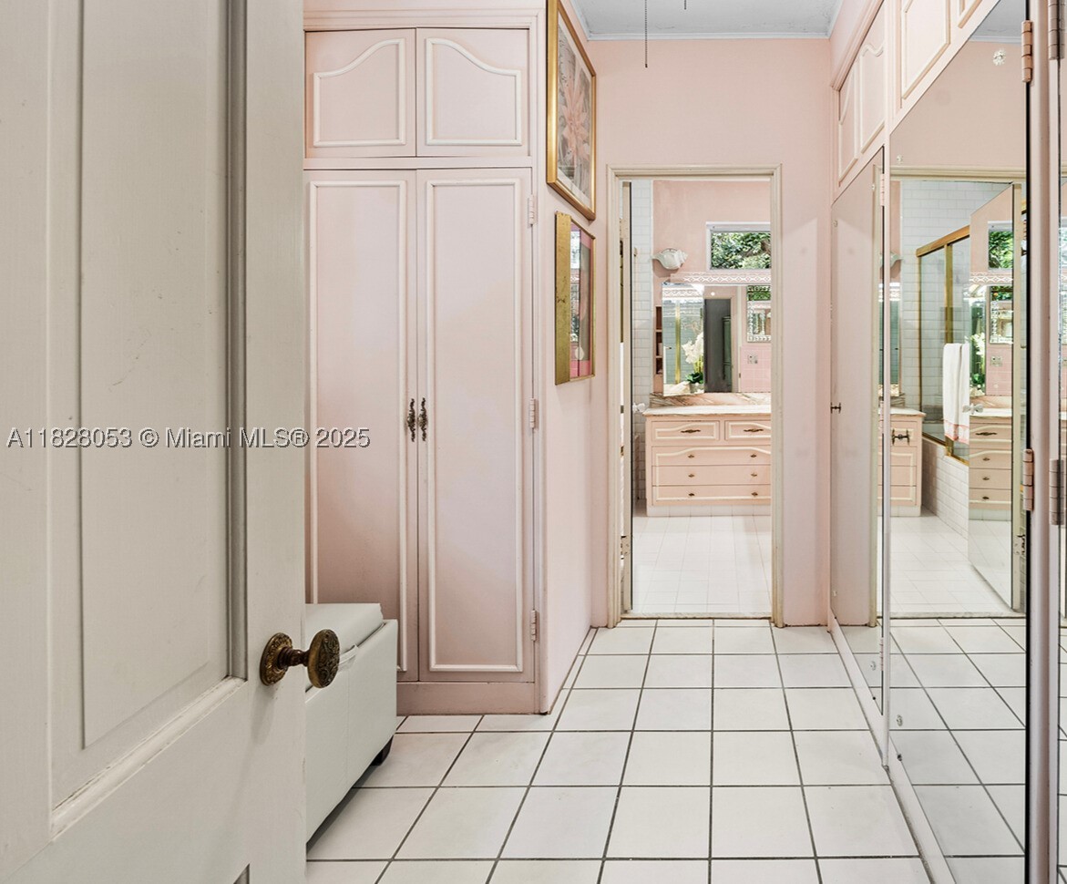 3540 N Moorings Way, Miami FL 33133