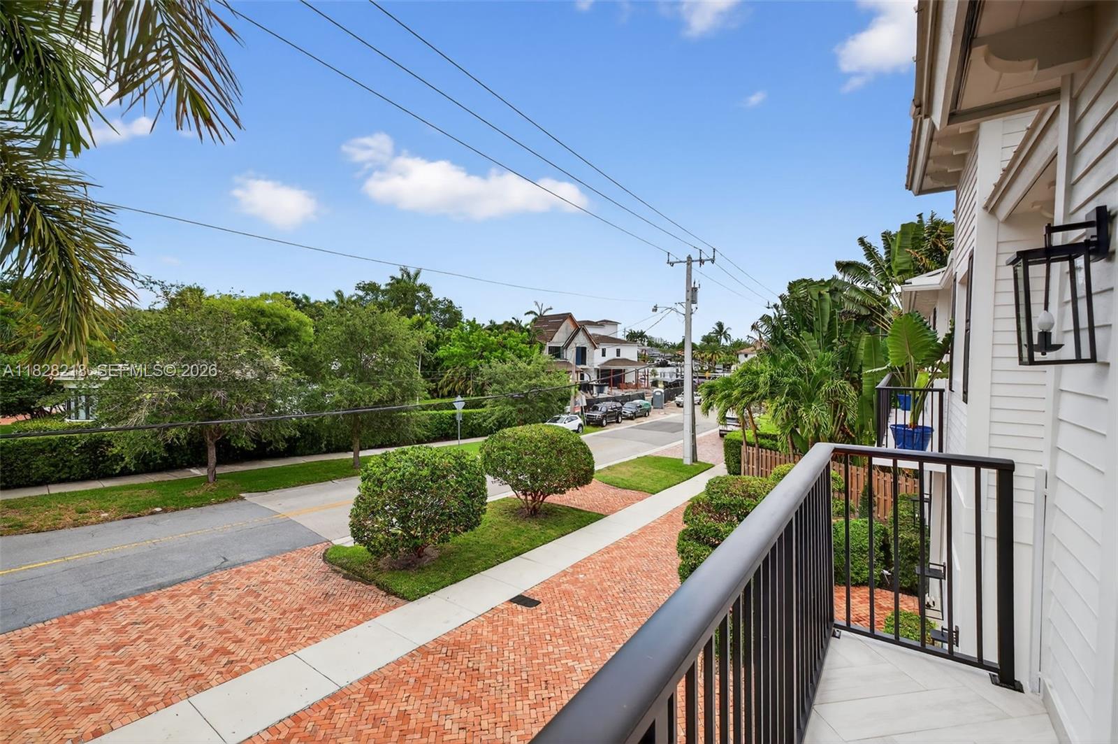 1404 SE 9th St, Fort Lauderdale FL 33316