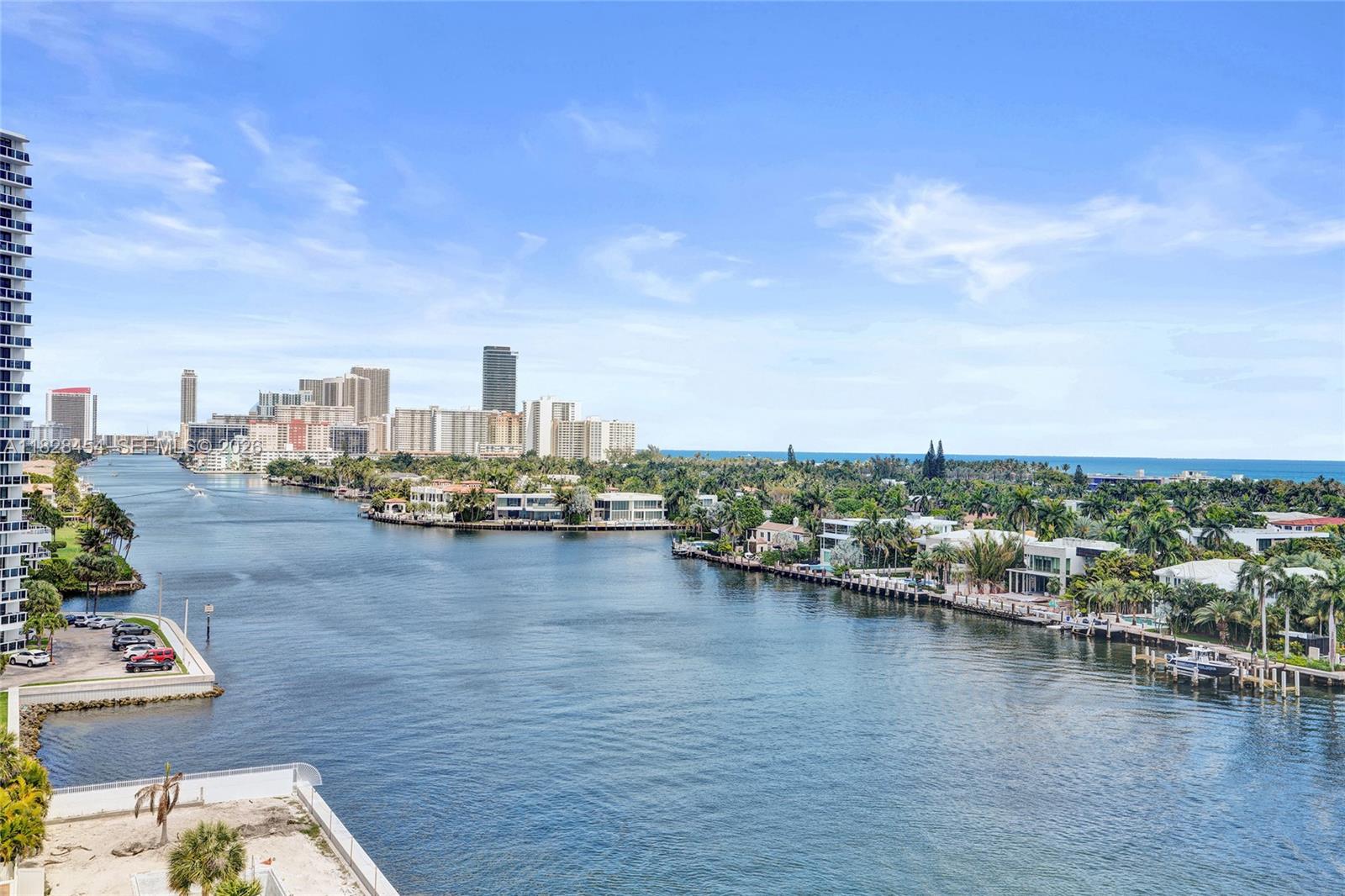 20201 E Country Club Dr #901, Aventura FL 33180