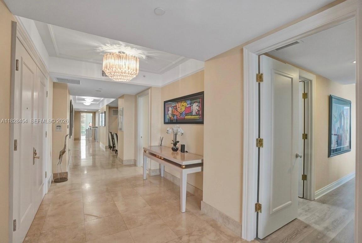 20201 E Country Club Dr #901, Aventura FL 33180