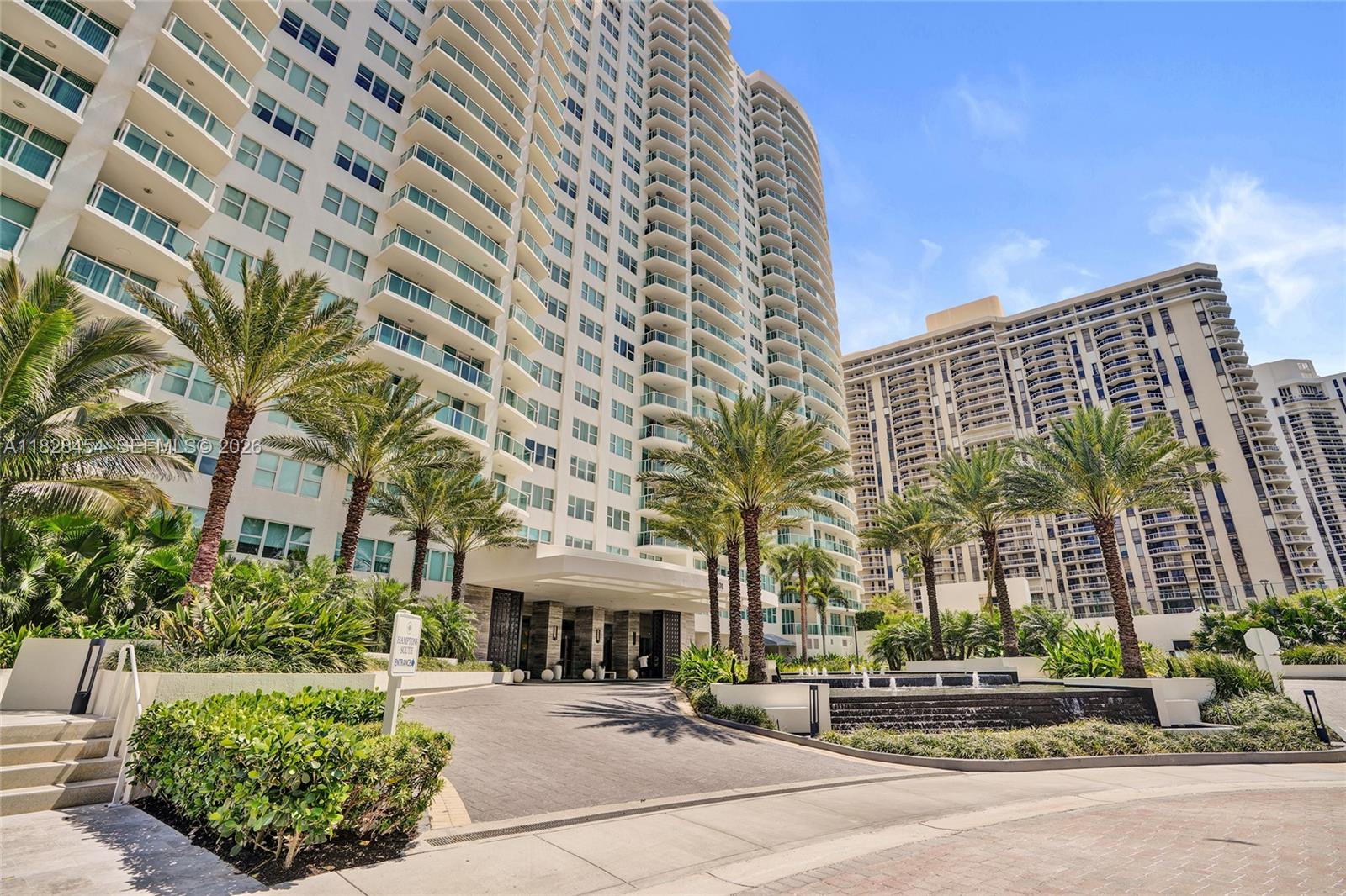 20201 E Country Club Dr #901, Aventura FL 33180