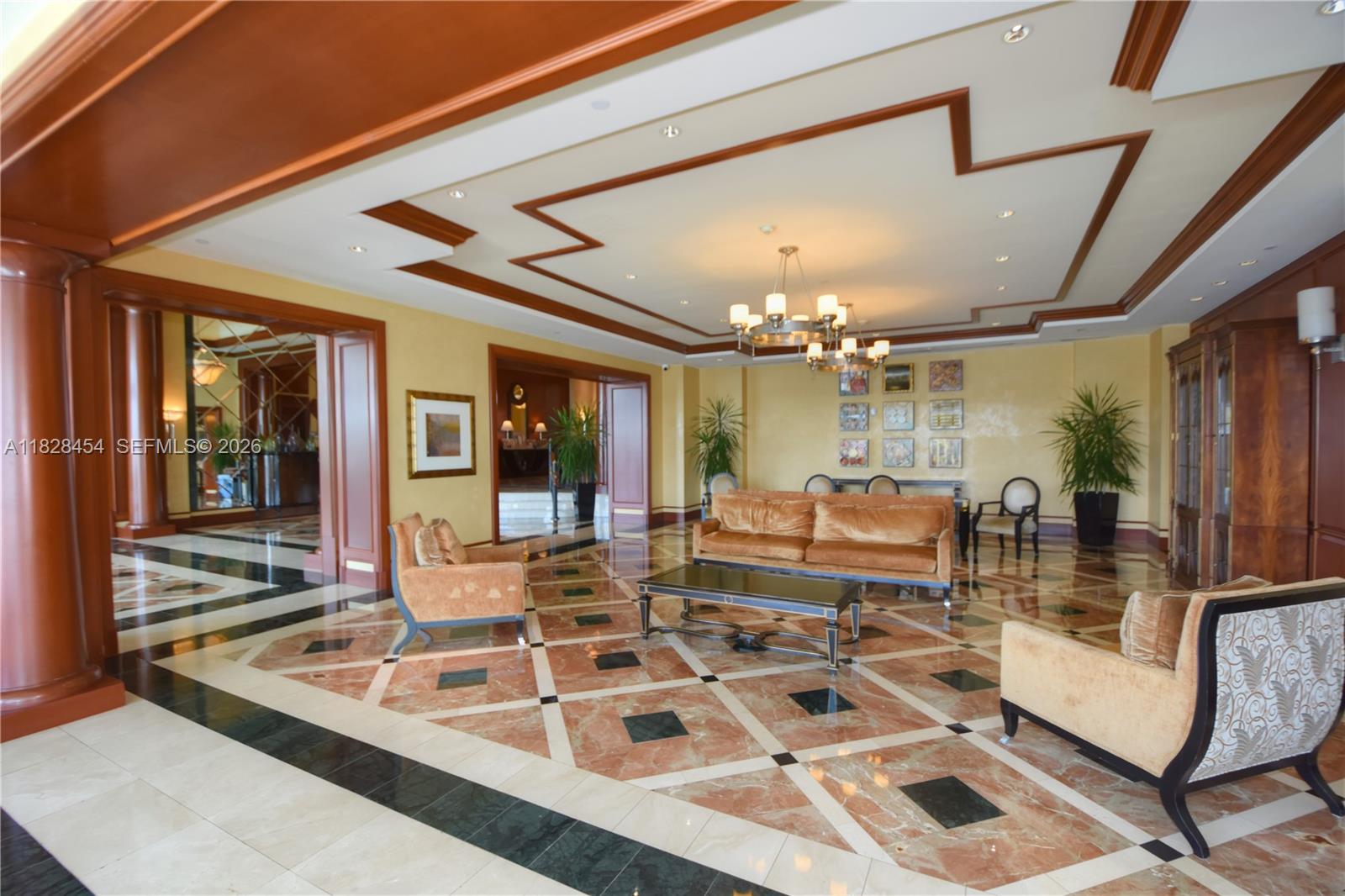 20201 E Country Club Dr #901, Aventura FL 33180