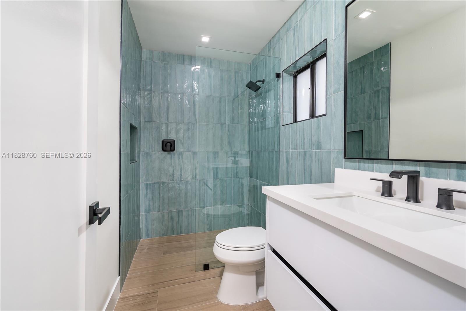 7101 E Troon Cir, Miami Lakes FL 33014