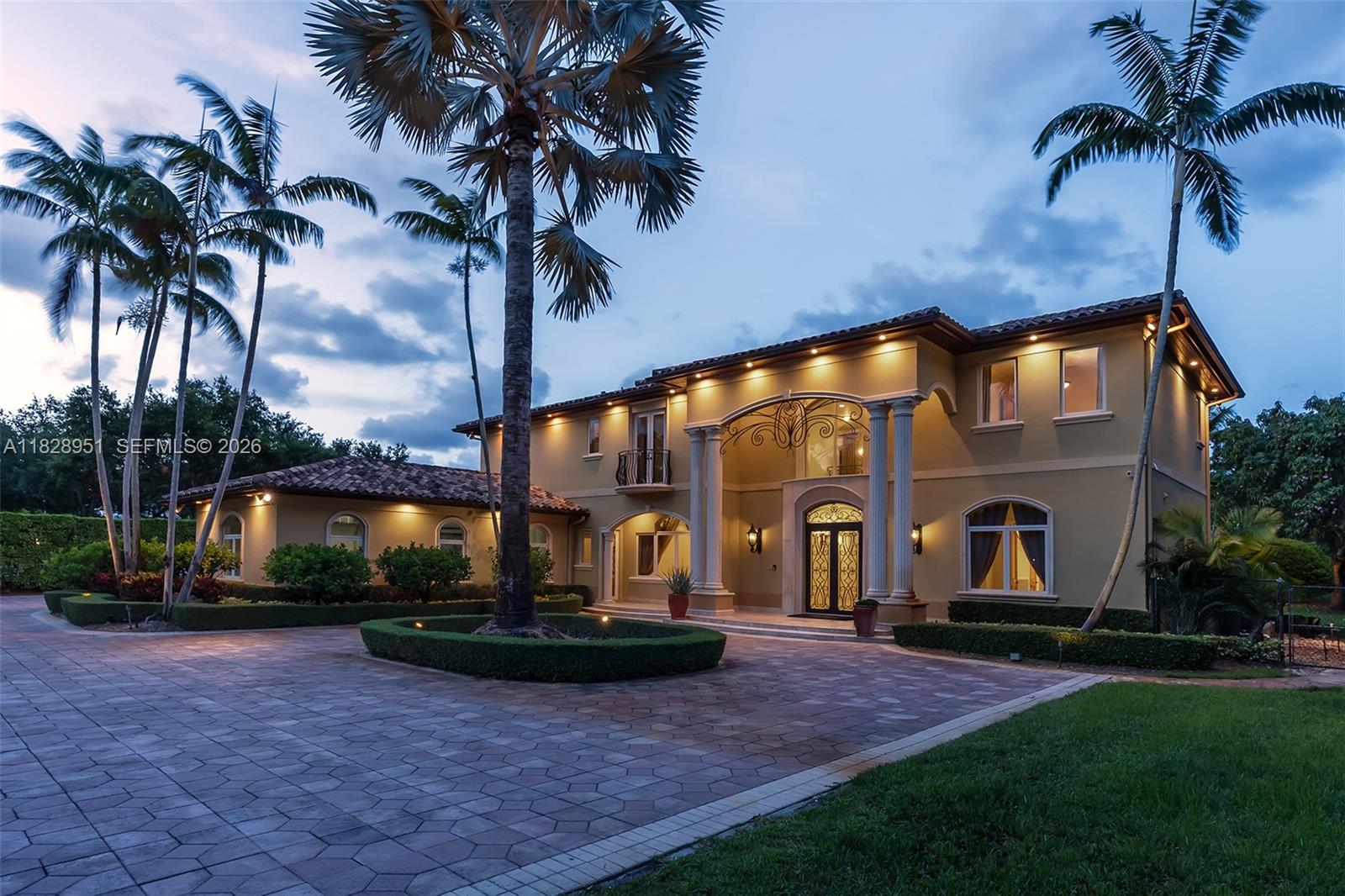 10851 SW 63rd Ave, Pinecrest FL 33156