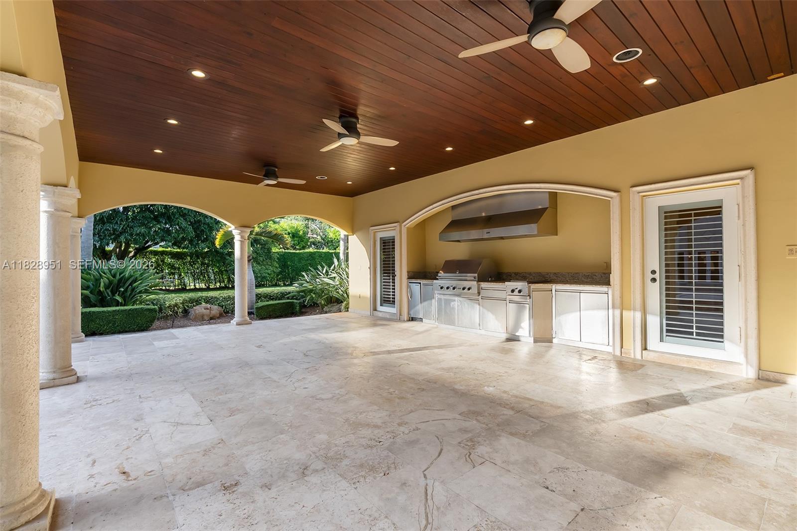 10851 SW 63rd Ave, Pinecrest FL 33156