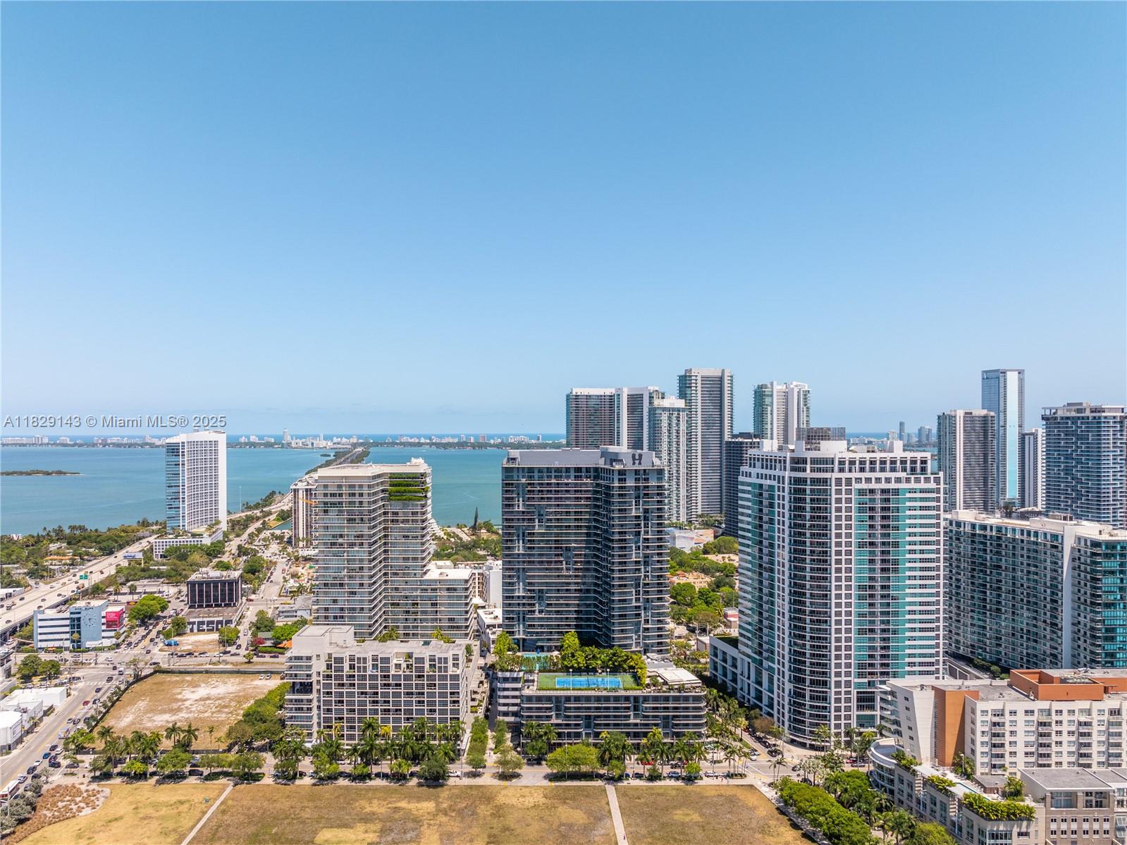 121 NE 34th St #1514, Miami FL 33137