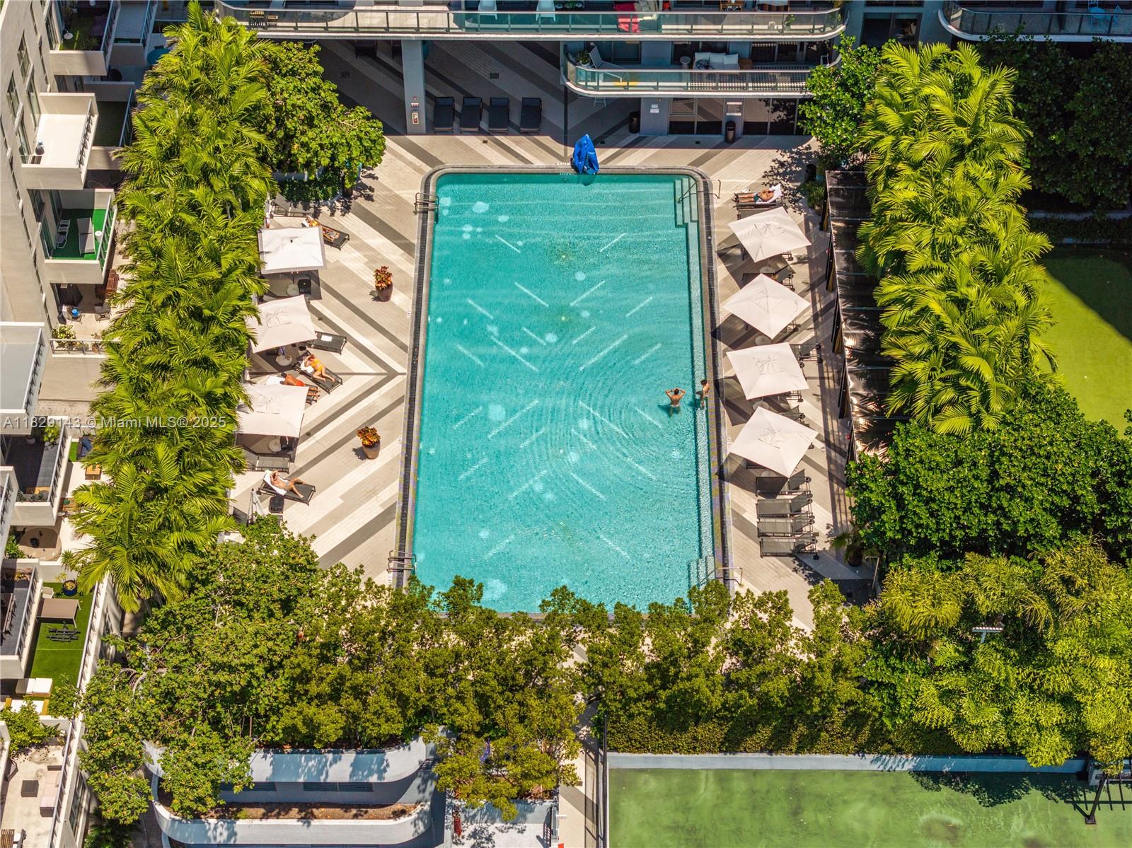 121 NE 34th St #1514, Miami FL 33137