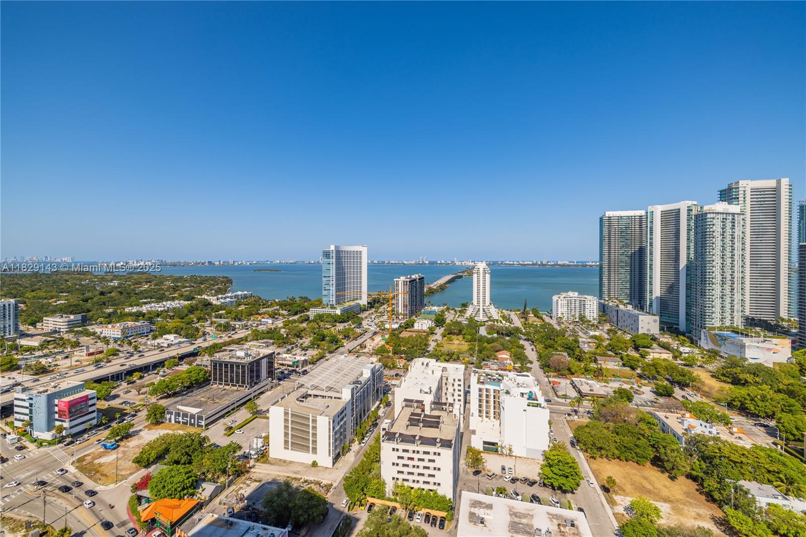 121 NE 34th St #1514, Miami FL 33137