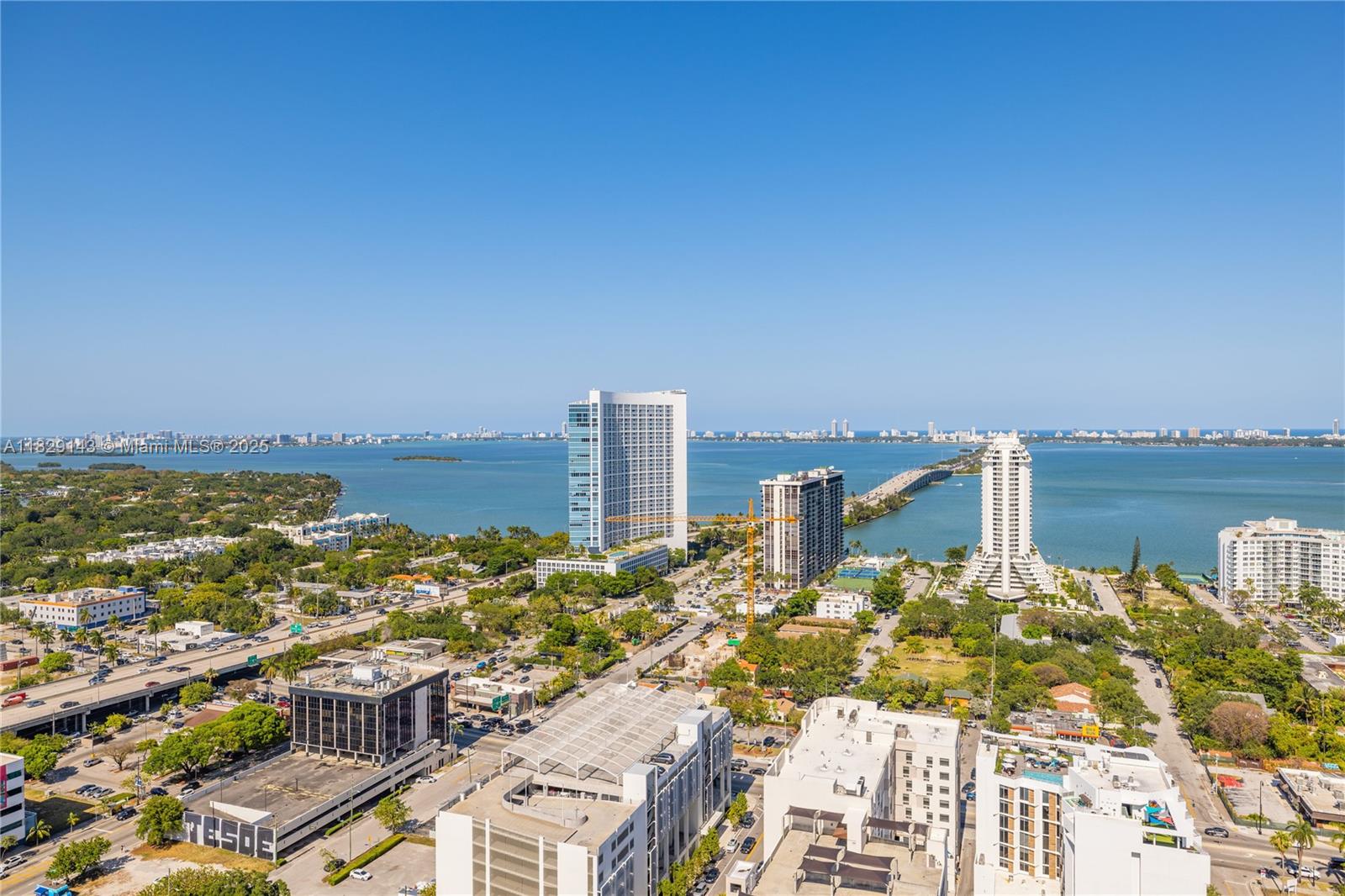 121 NE 34th St #1514, Miami FL 33137