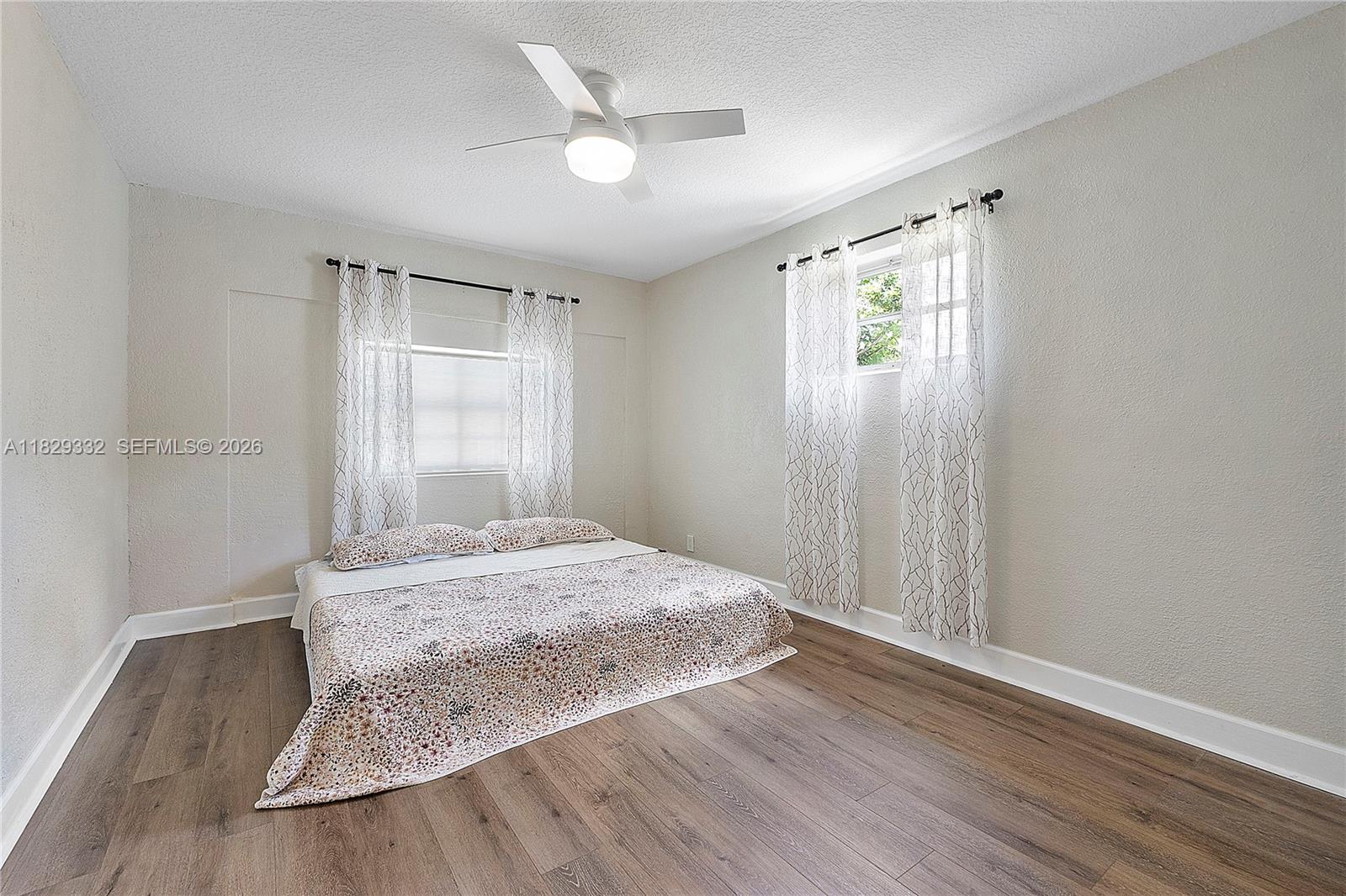 3301 NW 42nd St, Lauderdale Lakes FL 33309