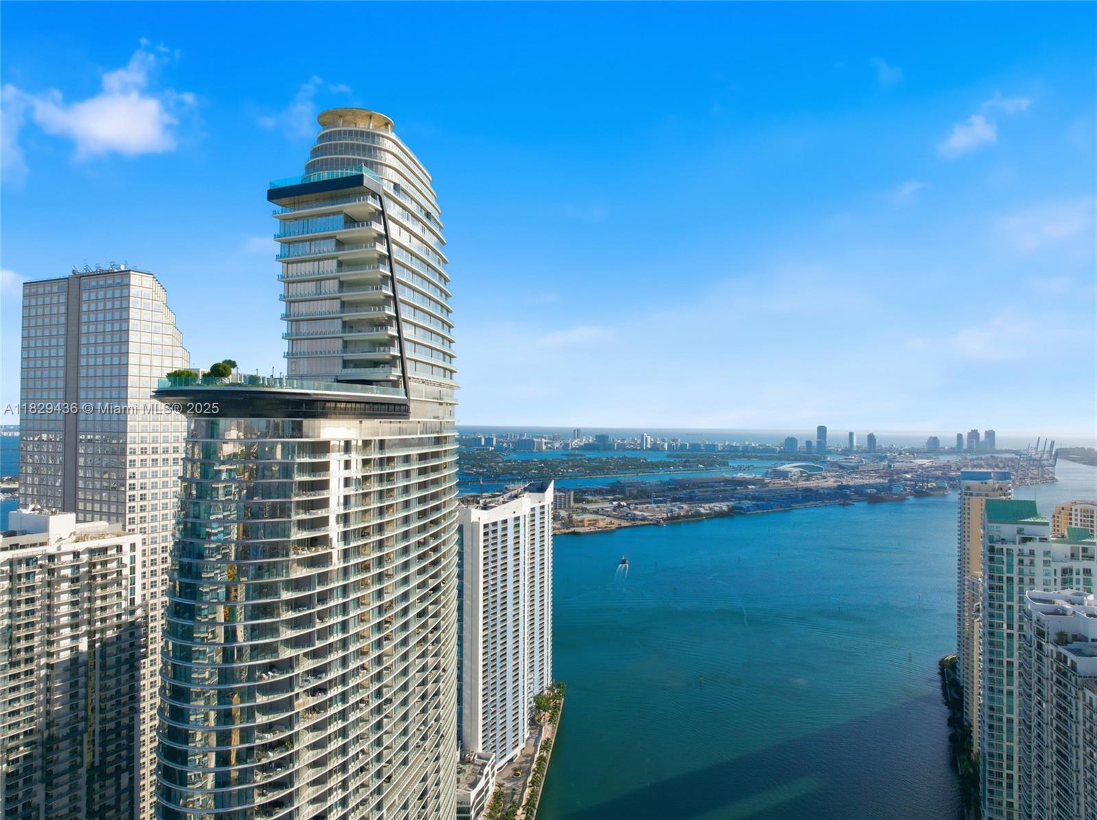 300 Biscayne Boulevard Way #5009W, Miami FL 33131