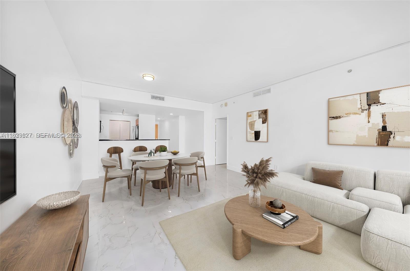244 Biscayne Blvd #3704, Miami FL 33132