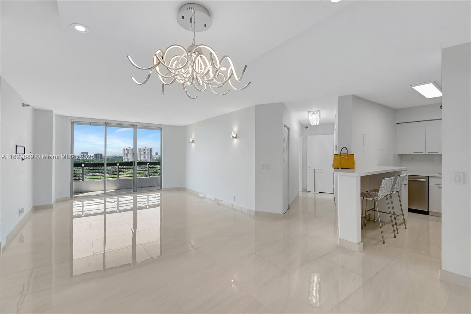 3400 NE 192nd St #1606, Aventura FL 33180