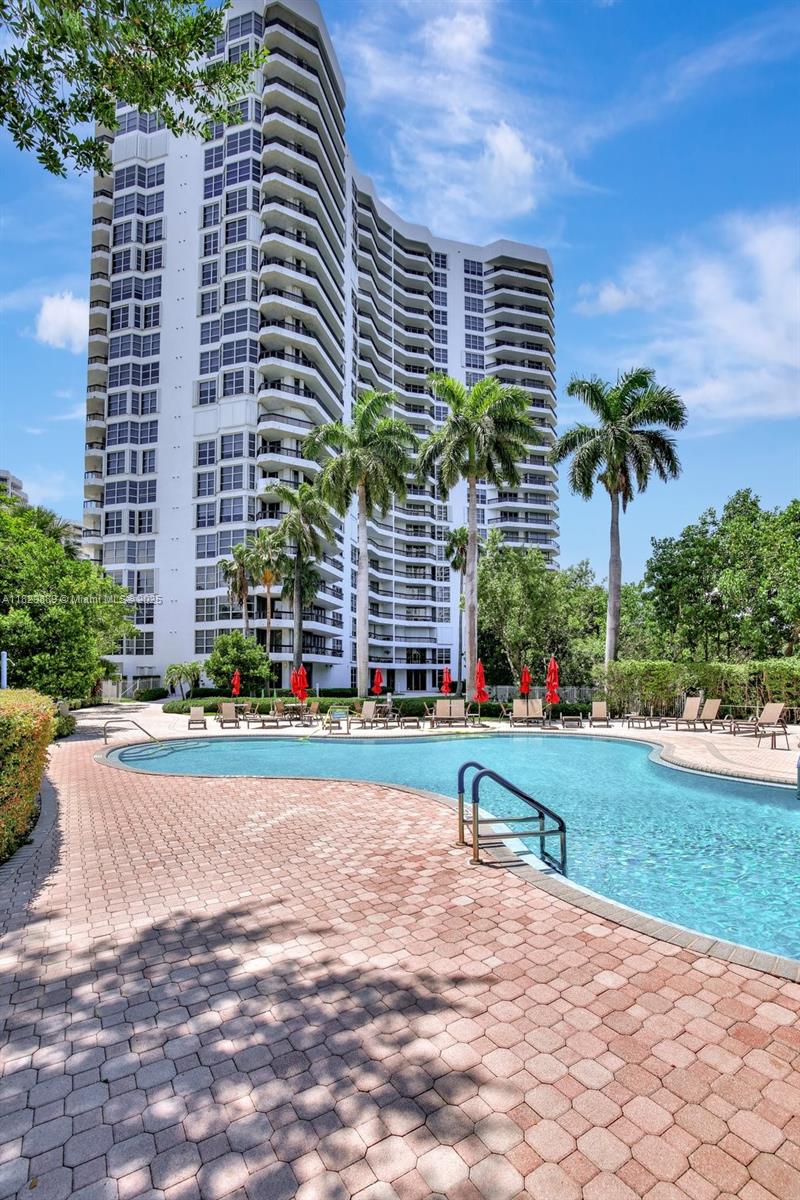 3400 NE 192nd St #1606, Aventura FL 33180