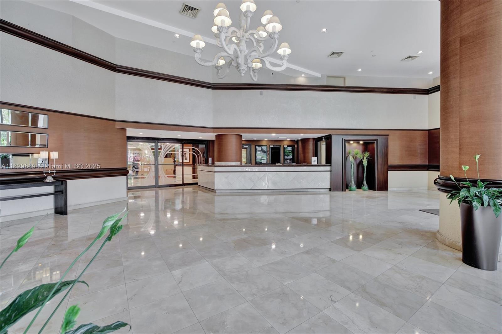 3400 NE 192nd St #1606, Aventura FL 33180