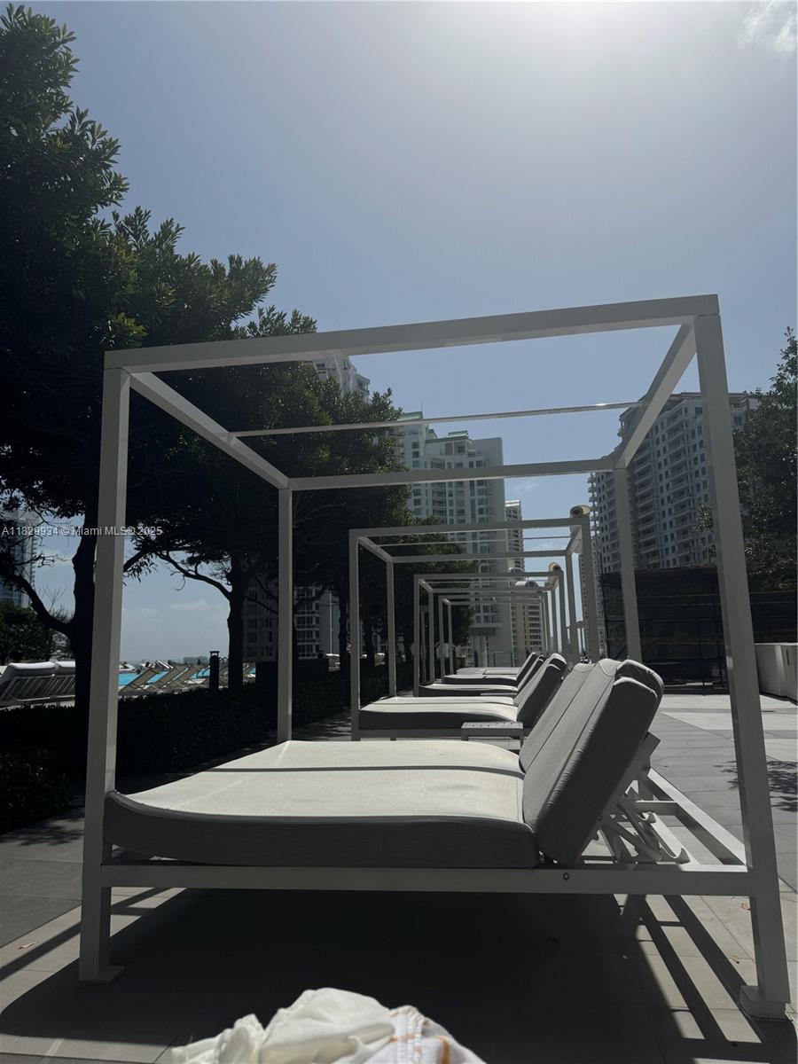 475 Brickell Ave #4207, Miami FL 33131